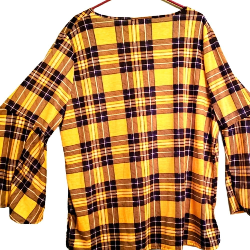 Uetra Teeze women's plus size 3X yellow/black keyhole neckline blouse. 631 - Picture 3 of 4